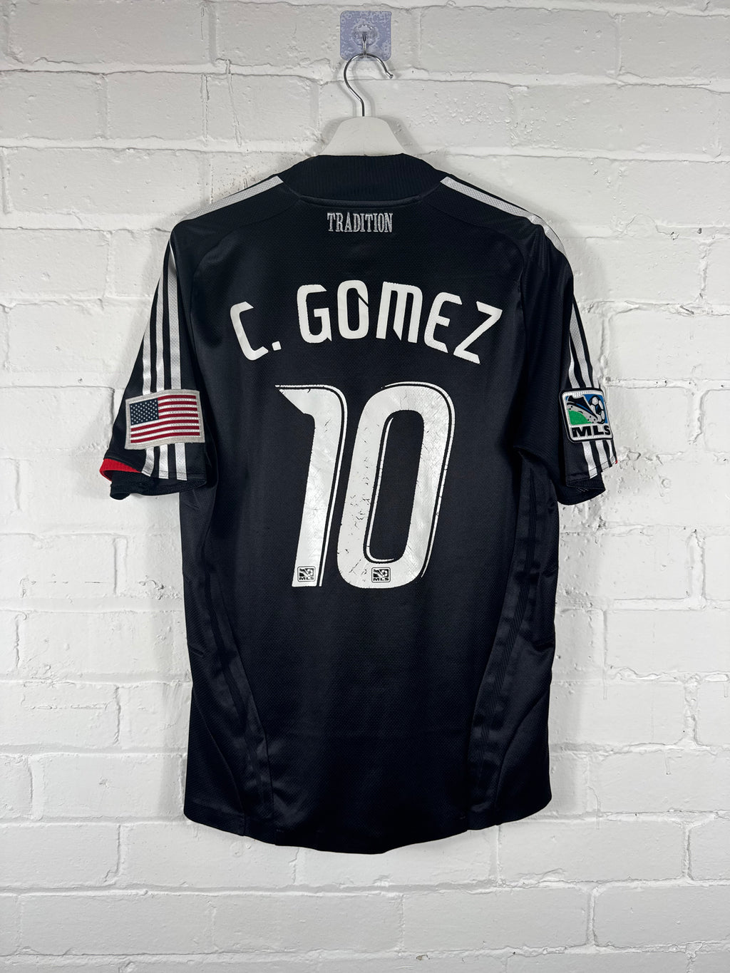 2008 / 09 DC United Home Adidas Medium Football Shirt Match Worn / Issued C. Gomez