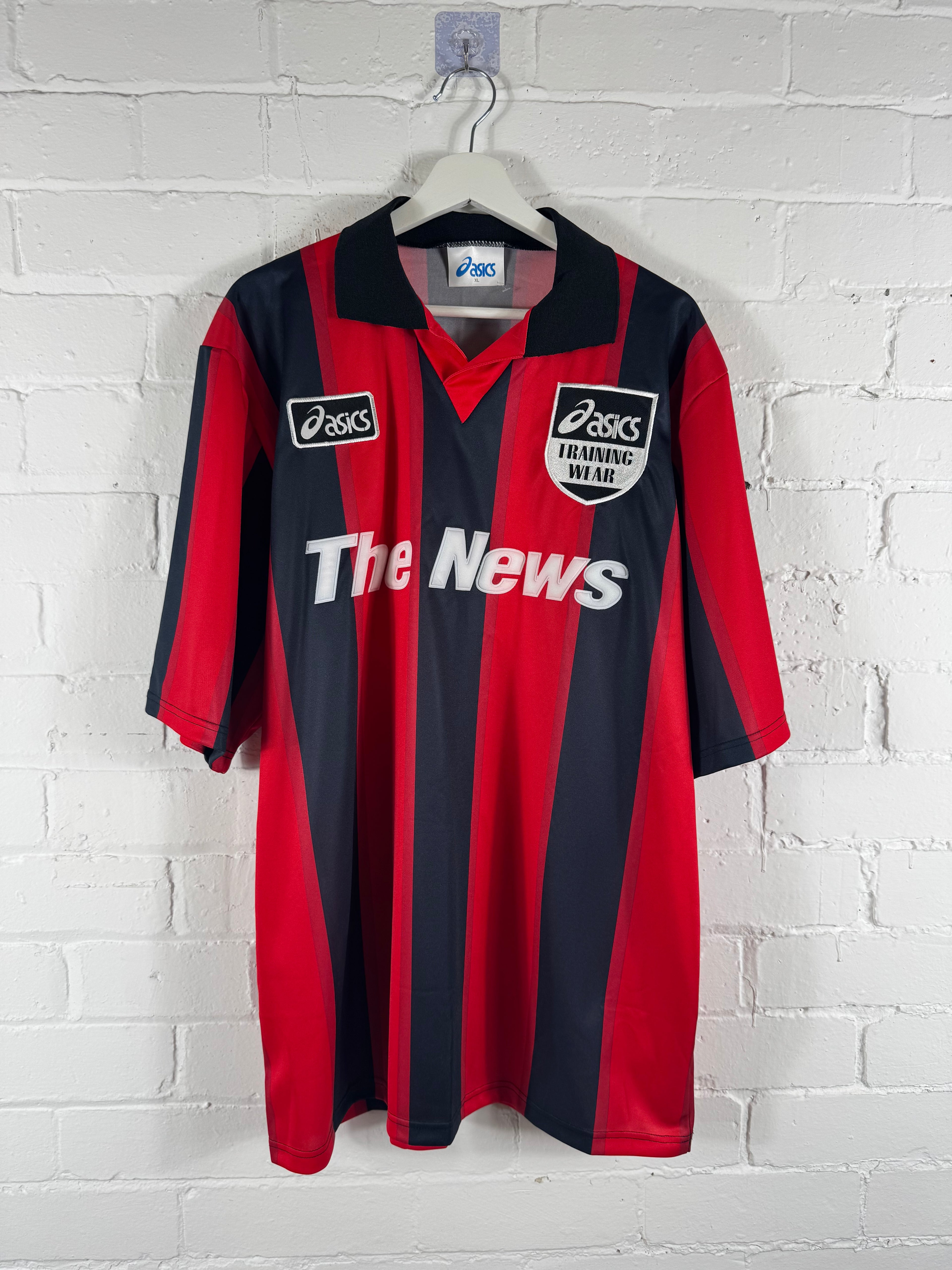 1995 - 96 Portsmouth FC training football shirt ASICS XL