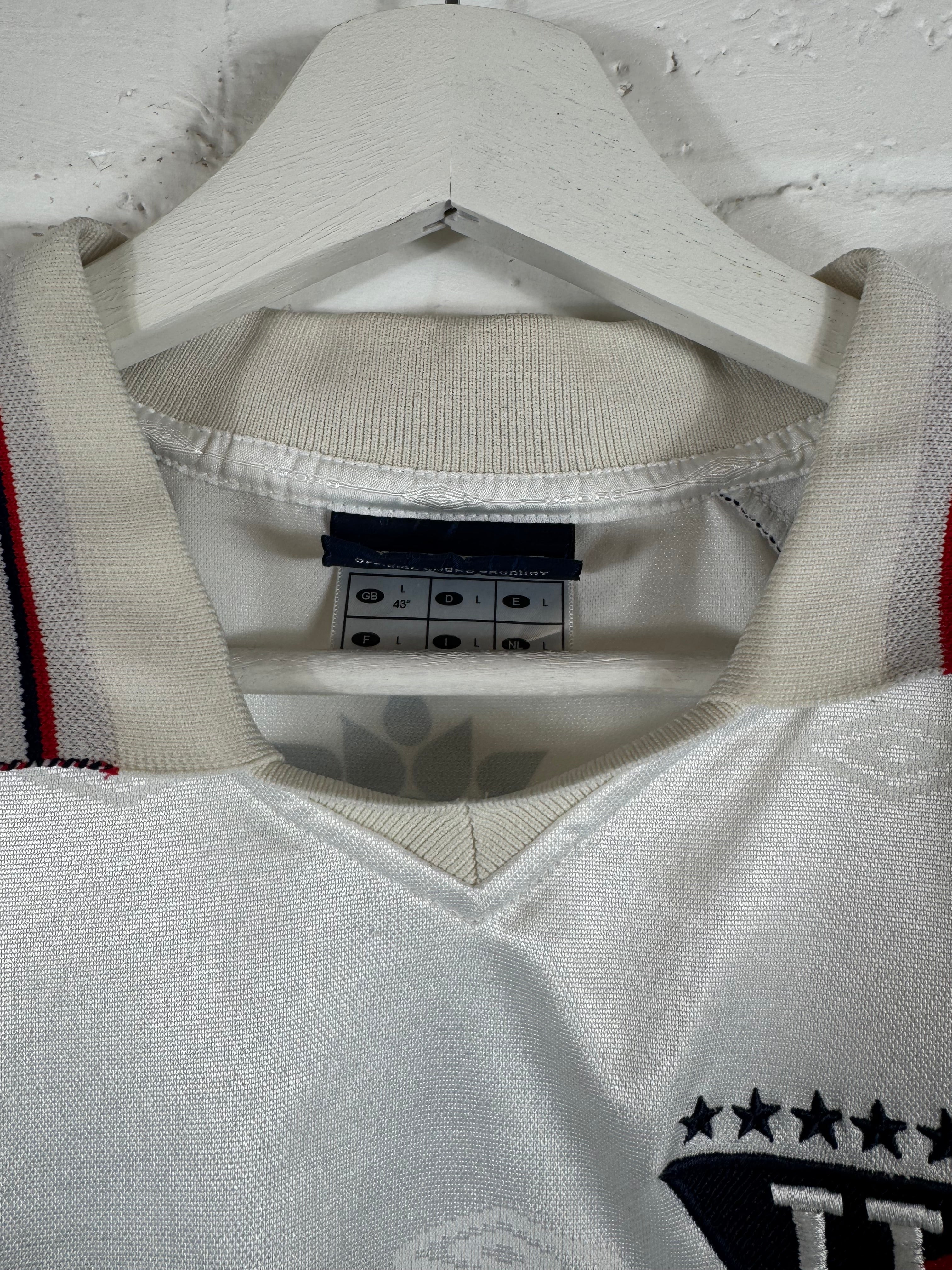 2002 LDU Quito Home Umbro Large Football Shirt