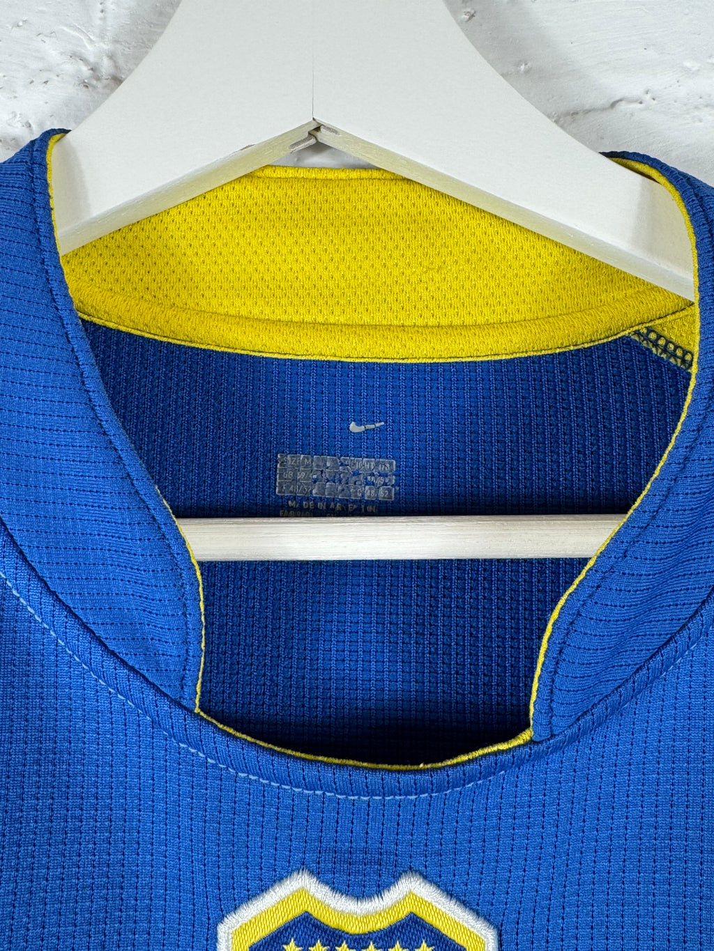 2005 / 06 Boca Juniors Home Nike Medium Football Shirt