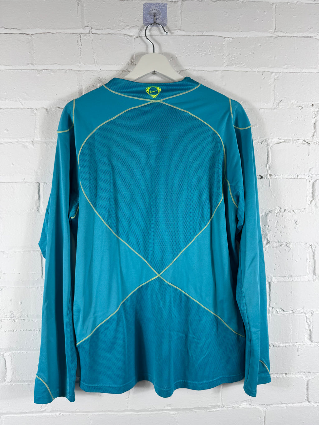 2007 - 08 FC Barcelona training football shirt Nike Large player issued long sleeves